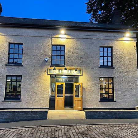 Hotel The Red Lion, Stretham Extérieur photo